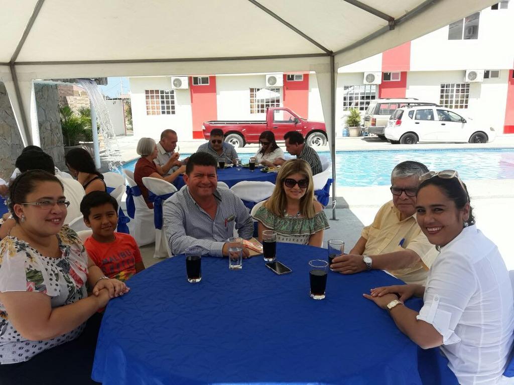 Hotel Pikeiro Blue Manta Luaran gambar